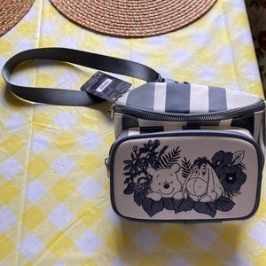 Disney loungefly Fanny pack nwt